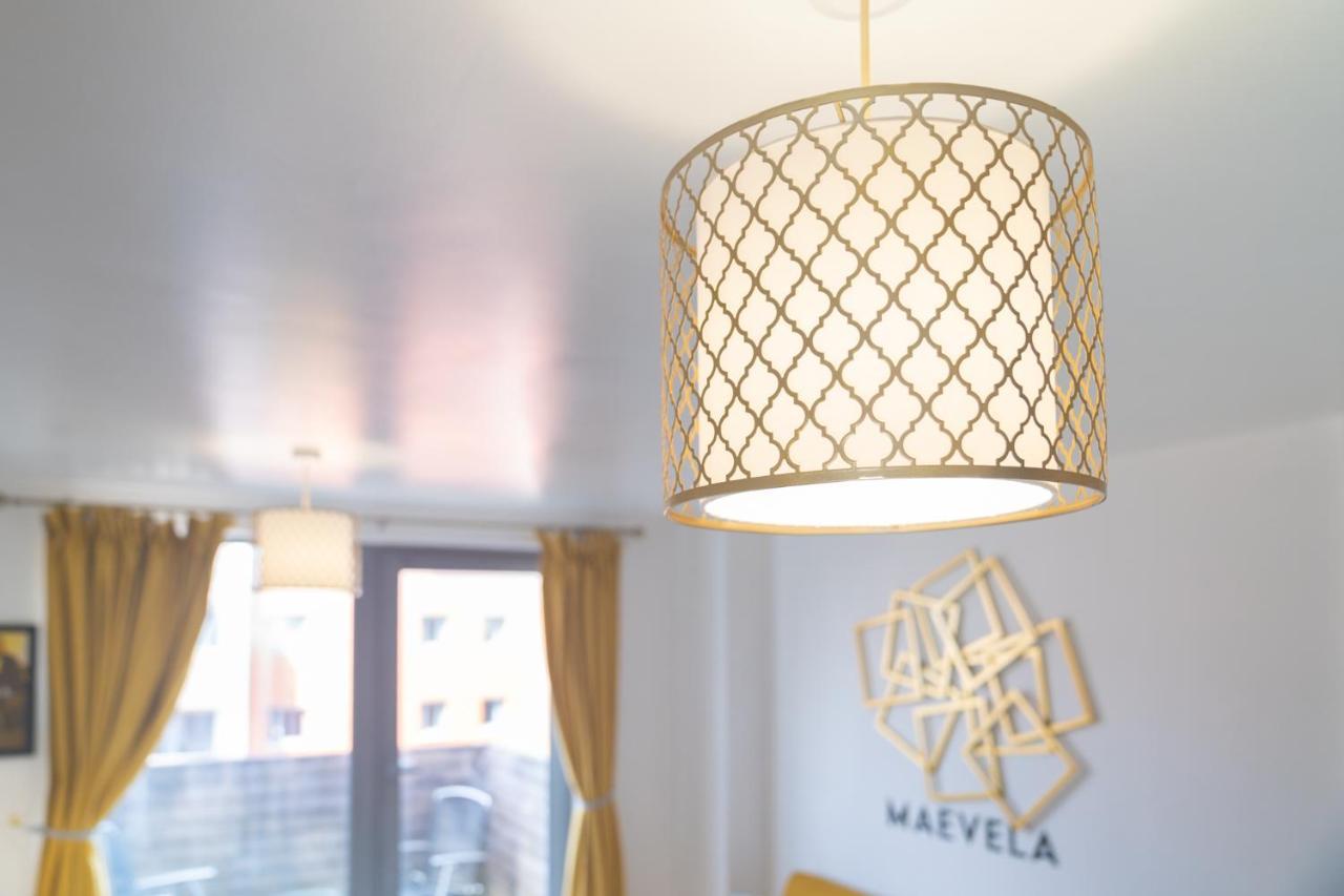 Maevela Apartments - Ultra Lavish Luxury 2 Bed Apartment City Centre - With Balcony - Free Secure Parking - Ps4 & Smart Tv'S Бирмингам Екстериор снимка