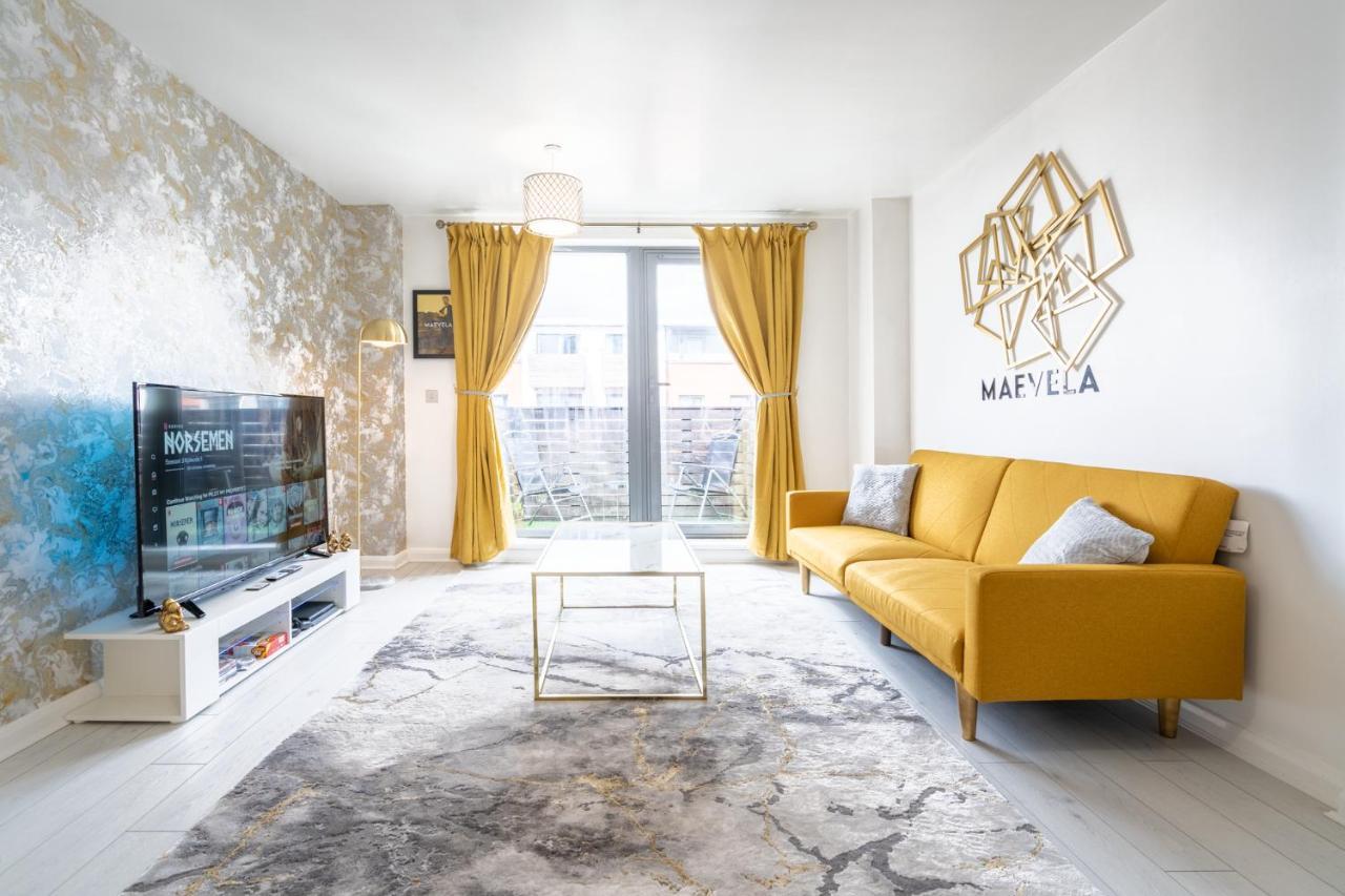 Maevela Apartments - Ultra Lavish Luxury 2 Bed Apartment City Centre - With Balcony - Free Secure Parking - Ps4 & Smart Tv'S Бирмингам Екстериор снимка
