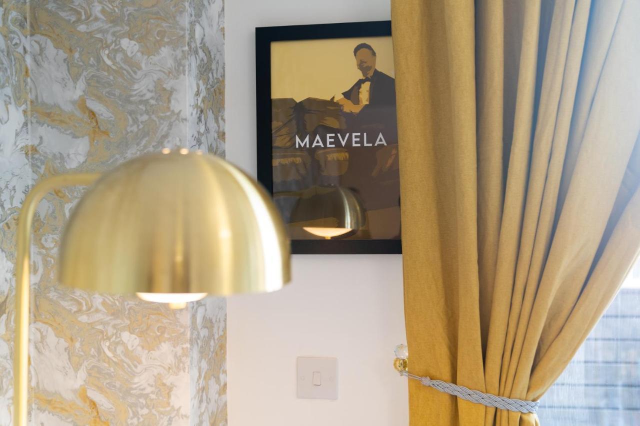 Maevela Apartments - Ultra Lavish Luxury 2 Bed Apartment City Centre - With Balcony - Free Secure Parking - Ps4 & Smart Tv'S Бирмингам Екстериор снимка